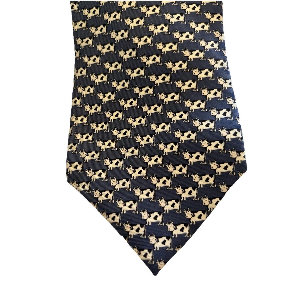 BEAUFORT TIE RACK 3.75” Cow Tie Print Farm Blue Italian Silk Neck Tie Dairy Barn